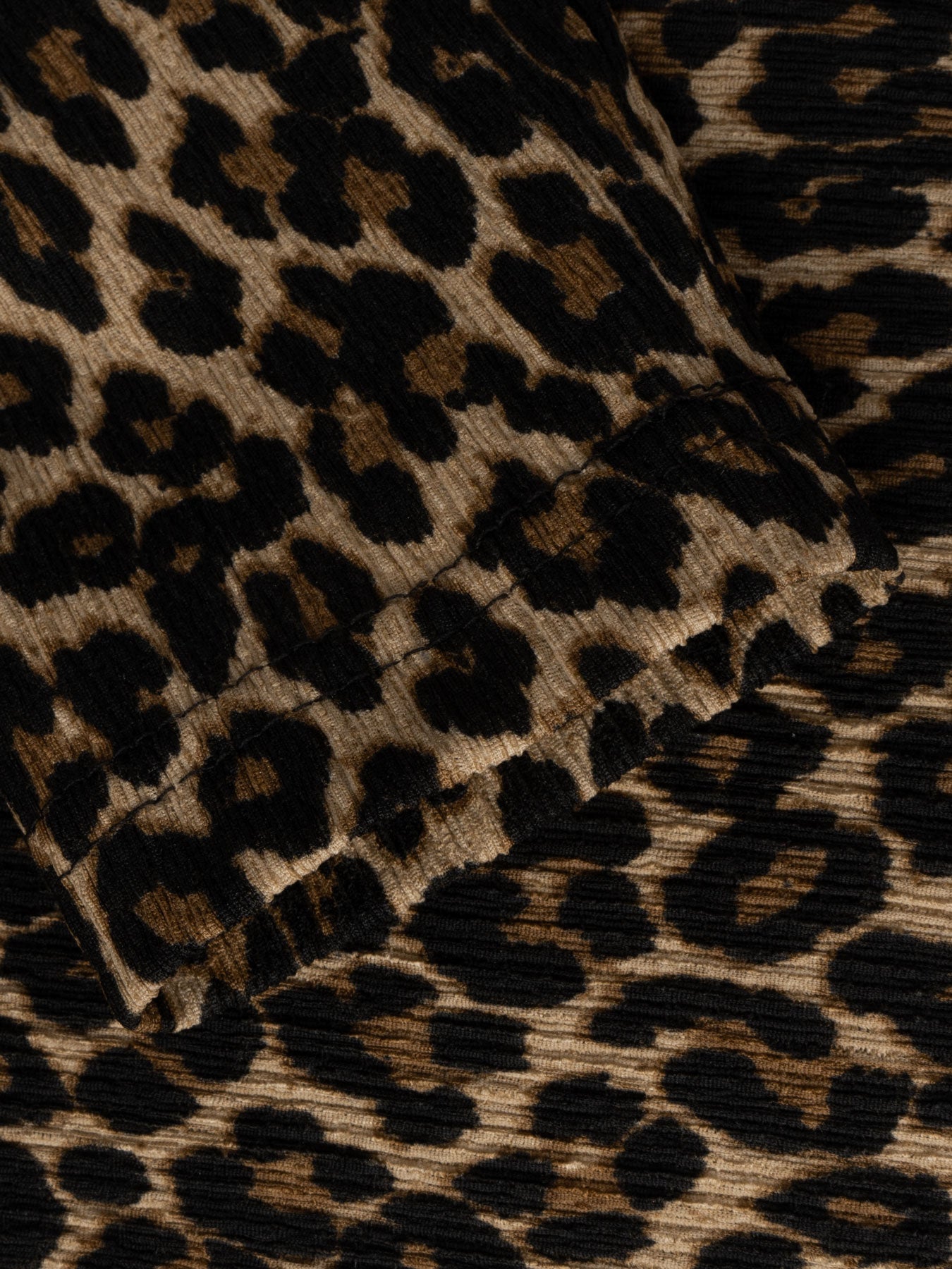 Women's High-elastic Animal-print Irregular Top